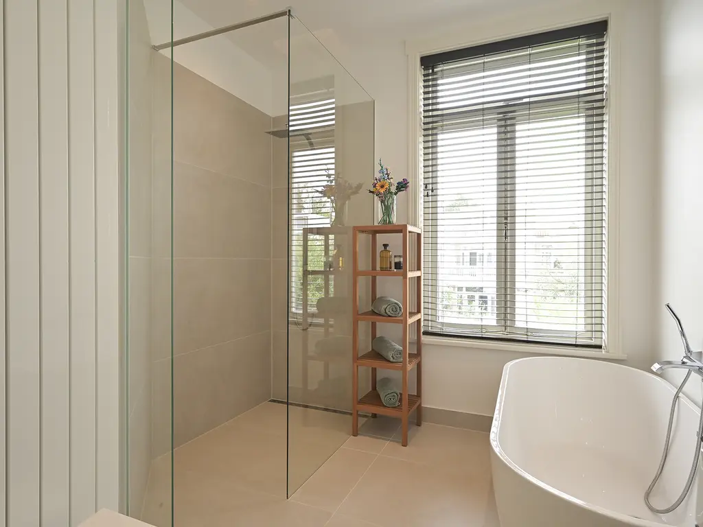 Van der Woertstraat 34, 'S-GRAVENHAGE