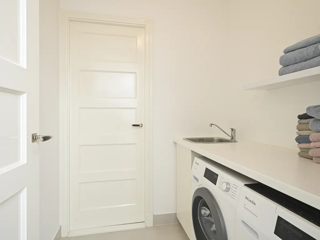 Van der Woertstraat 34, 'S-GRAVENHAGE