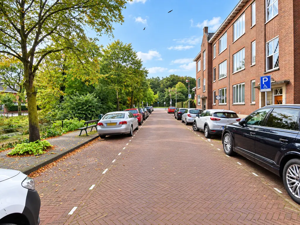 Hart Nibbrigkade 22, 'S-GRAVENHAGE
