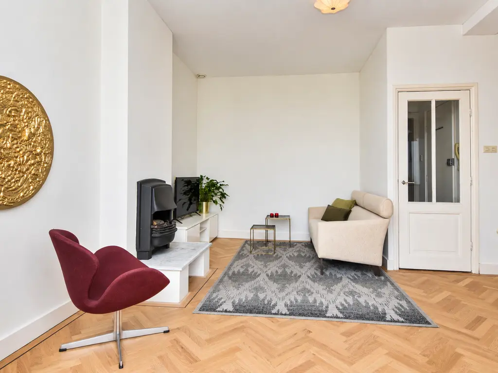 Groot Hertoginnelaan 223B, 'S-GRAVENHAGE