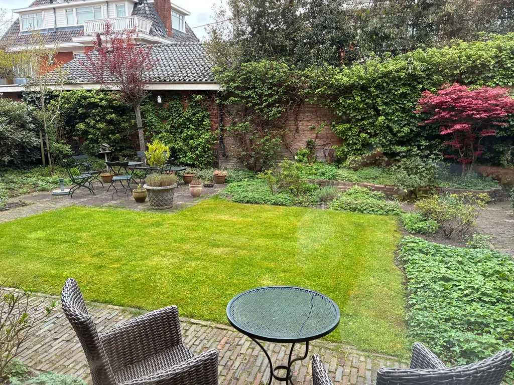 Van Ouwenlaan 4, 'S-GRAVENHAGE