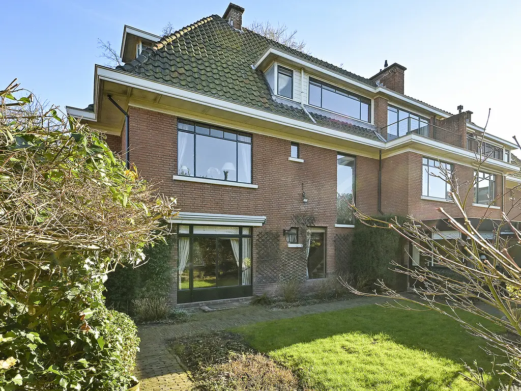 Van Ouwenlaan 4, 'S-GRAVENHAGE