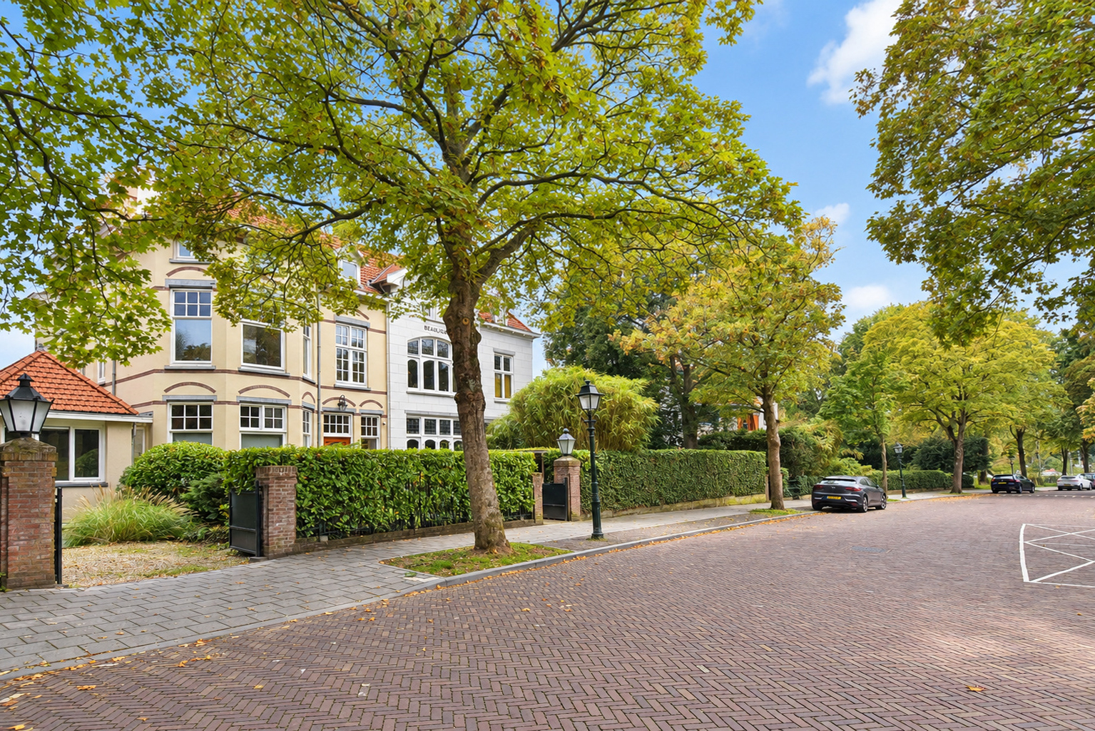 Twee-onder-één-kap te koop: Wagenaarweg 26, 'S-Gravenhage