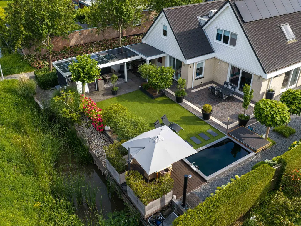 Doetse Vliet 14, GIESSENBURG