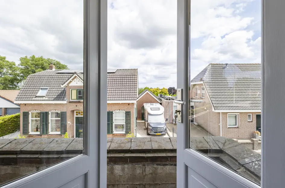 Bazeldijk 12