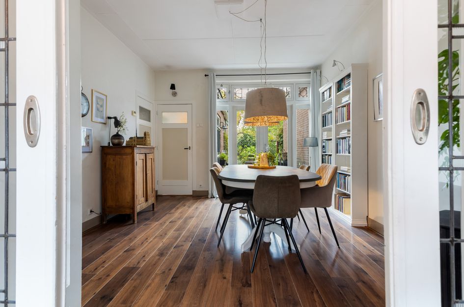 Tussenwoning te koop: Leliestraat 7, Woerden