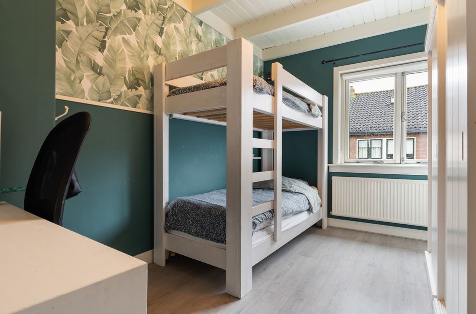 Tussenwoning te koop: Leliestraat 7, Woerden