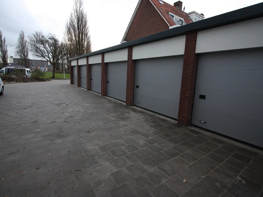 pieter postlaan 90 , ROTTERDAM