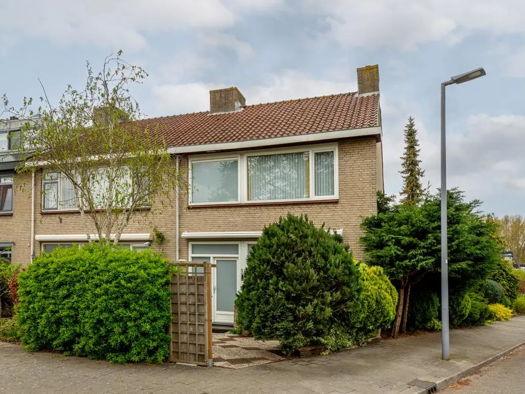 Sterremos 1, ROTTERDAM