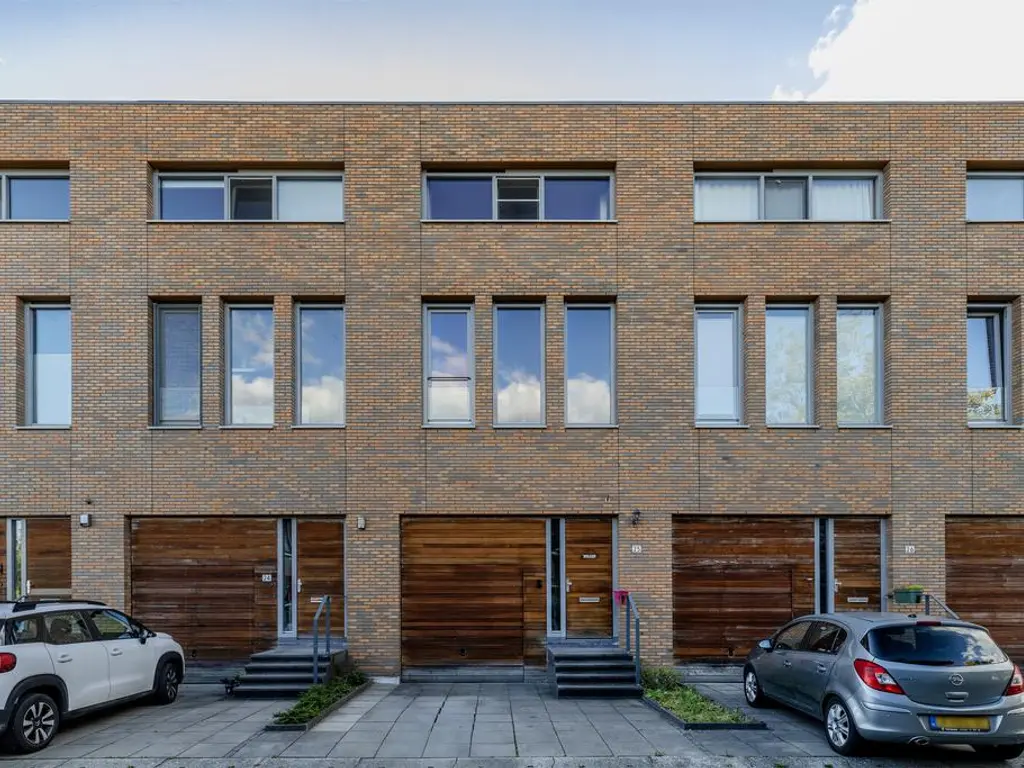 Hoge Schiehof 25, ROTTERDAM