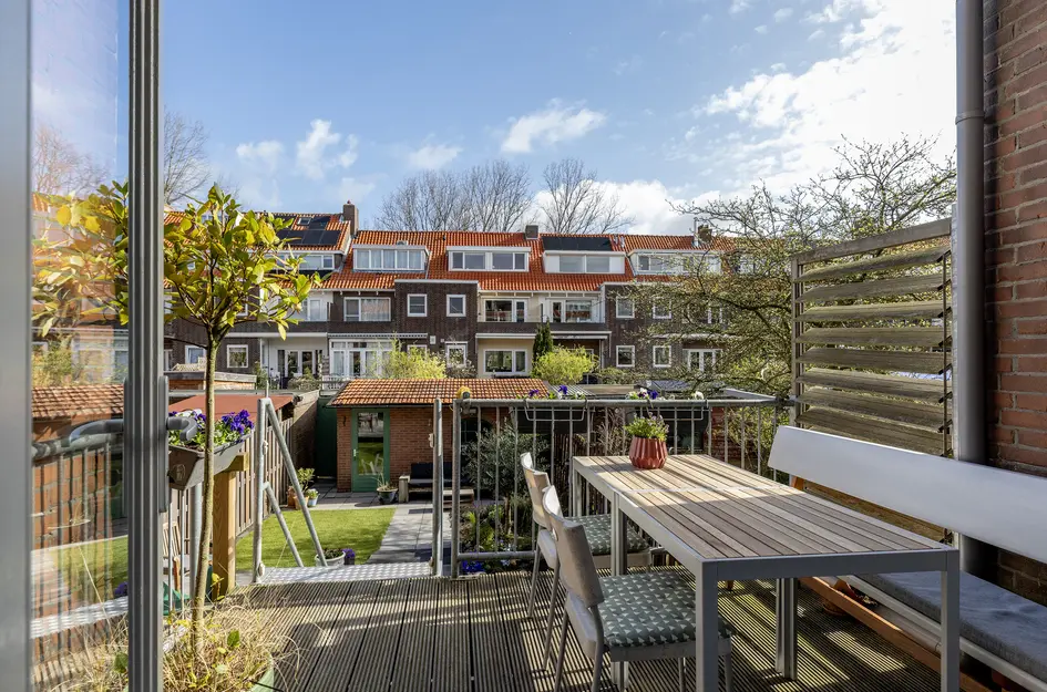 Zestienhovensekade 351