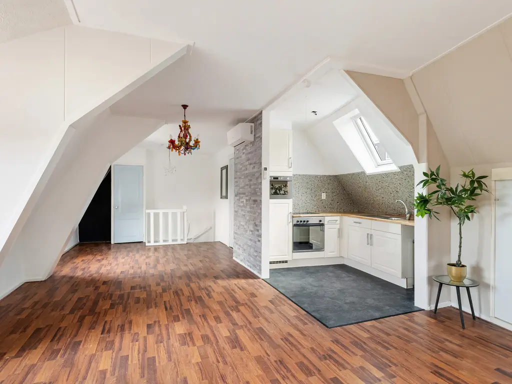 Burgemeester Bosstraat 12, ROTTERDAM