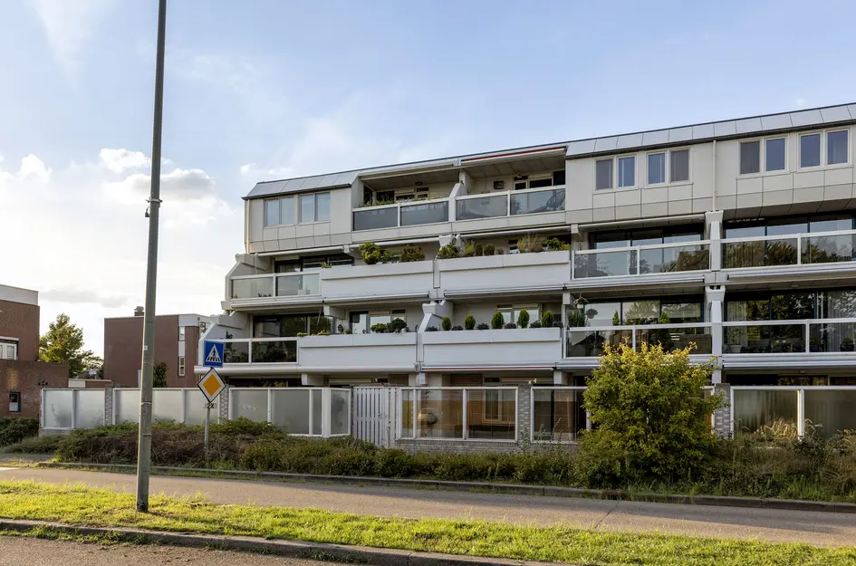 Eduard C F Hellendoornstraat 75