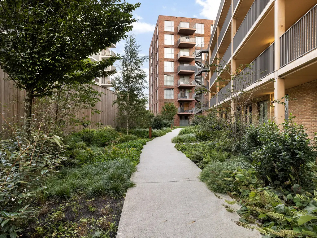 Diepeveenstraat 37, ROTTERDAM
