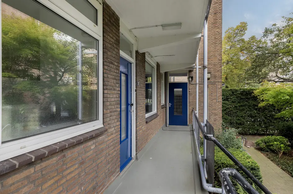 Hoekersingel 35