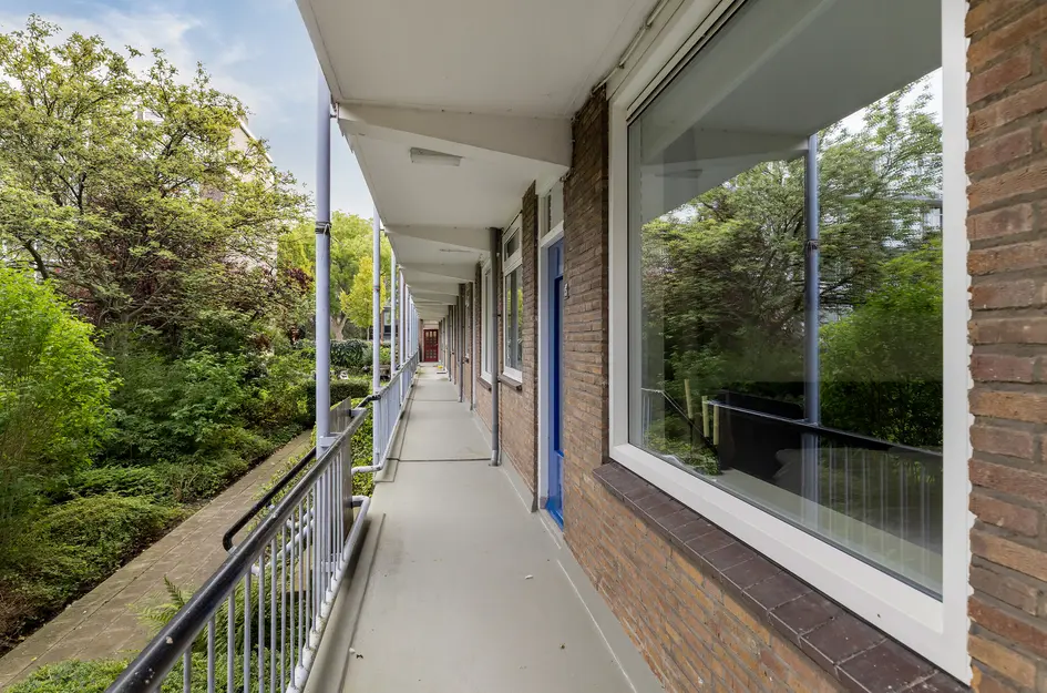 Hoekersingel 35