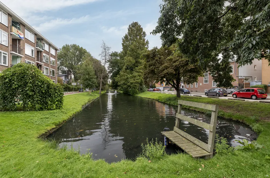 Hoekersingel 35