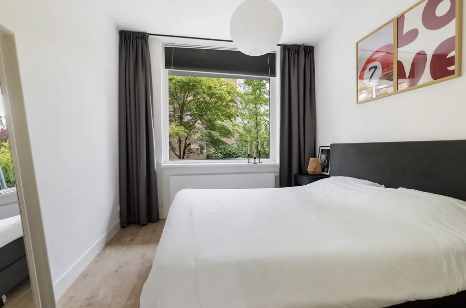 Hoekersingel 35