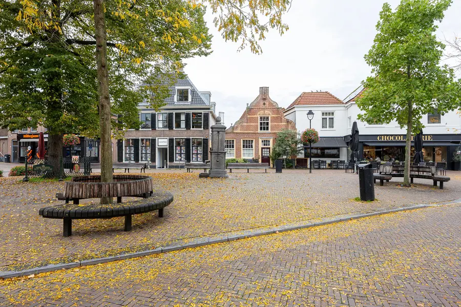 Houttuin 4