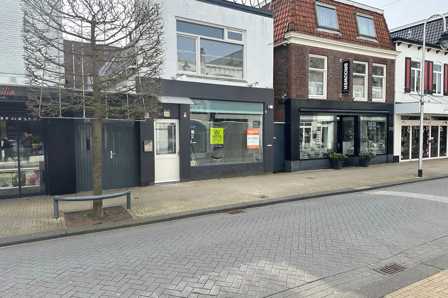 Hoofdstraat 216a, SASSENHEIM