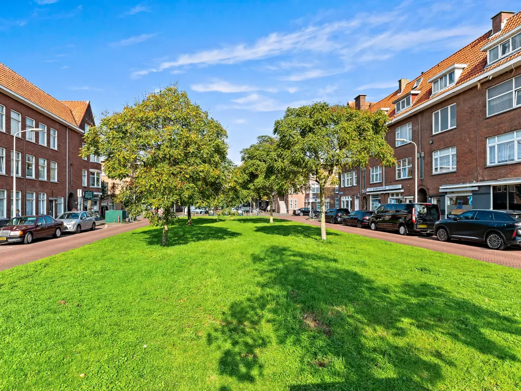 Van Zeggelenlaan 8, Den Haag
