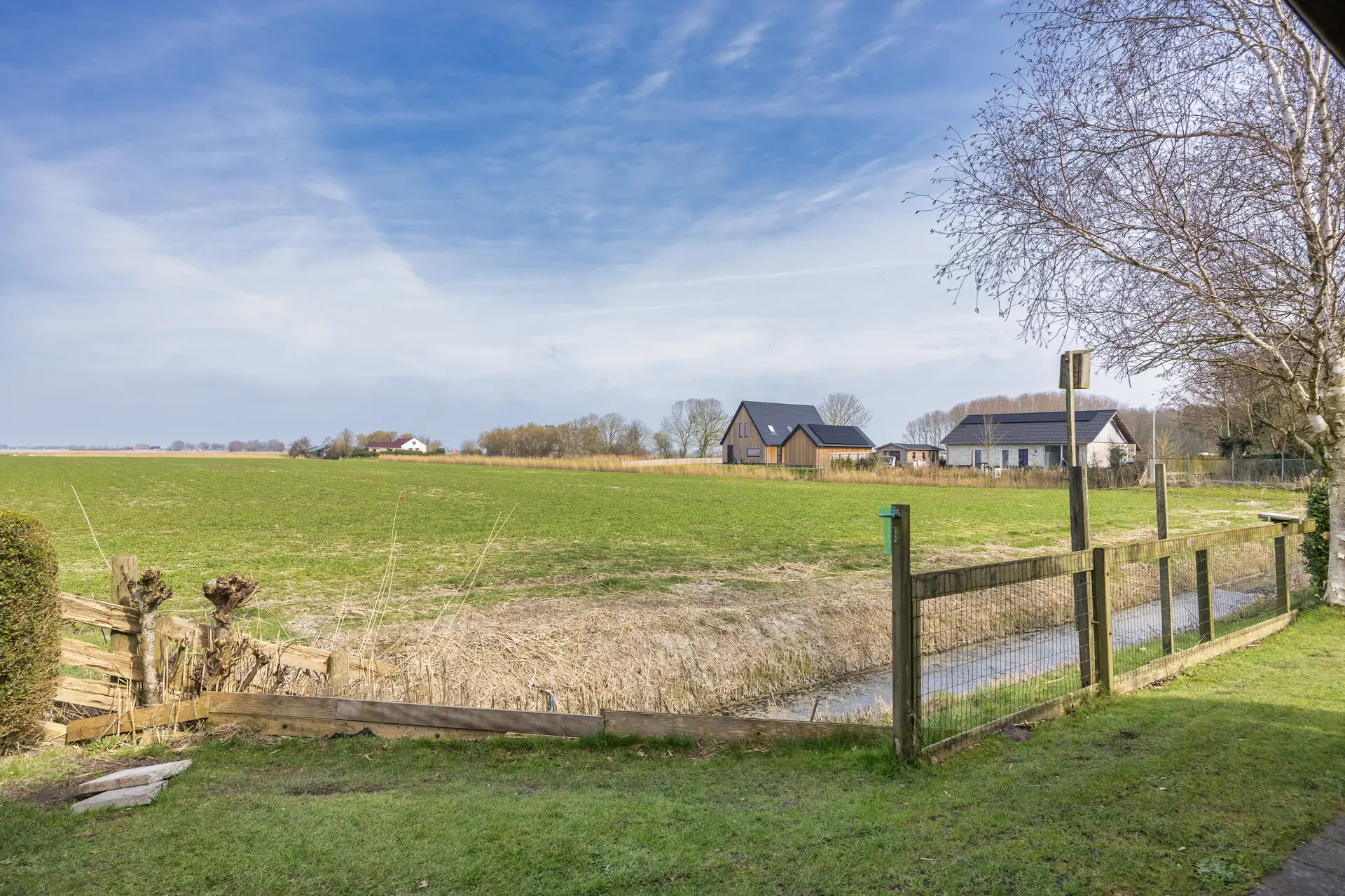 It Koekoekslân 11, Arum