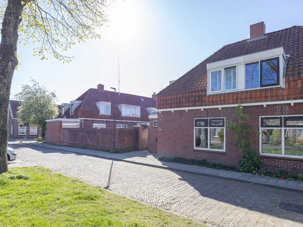 Pater Brugmanstraat 51, Bolsward