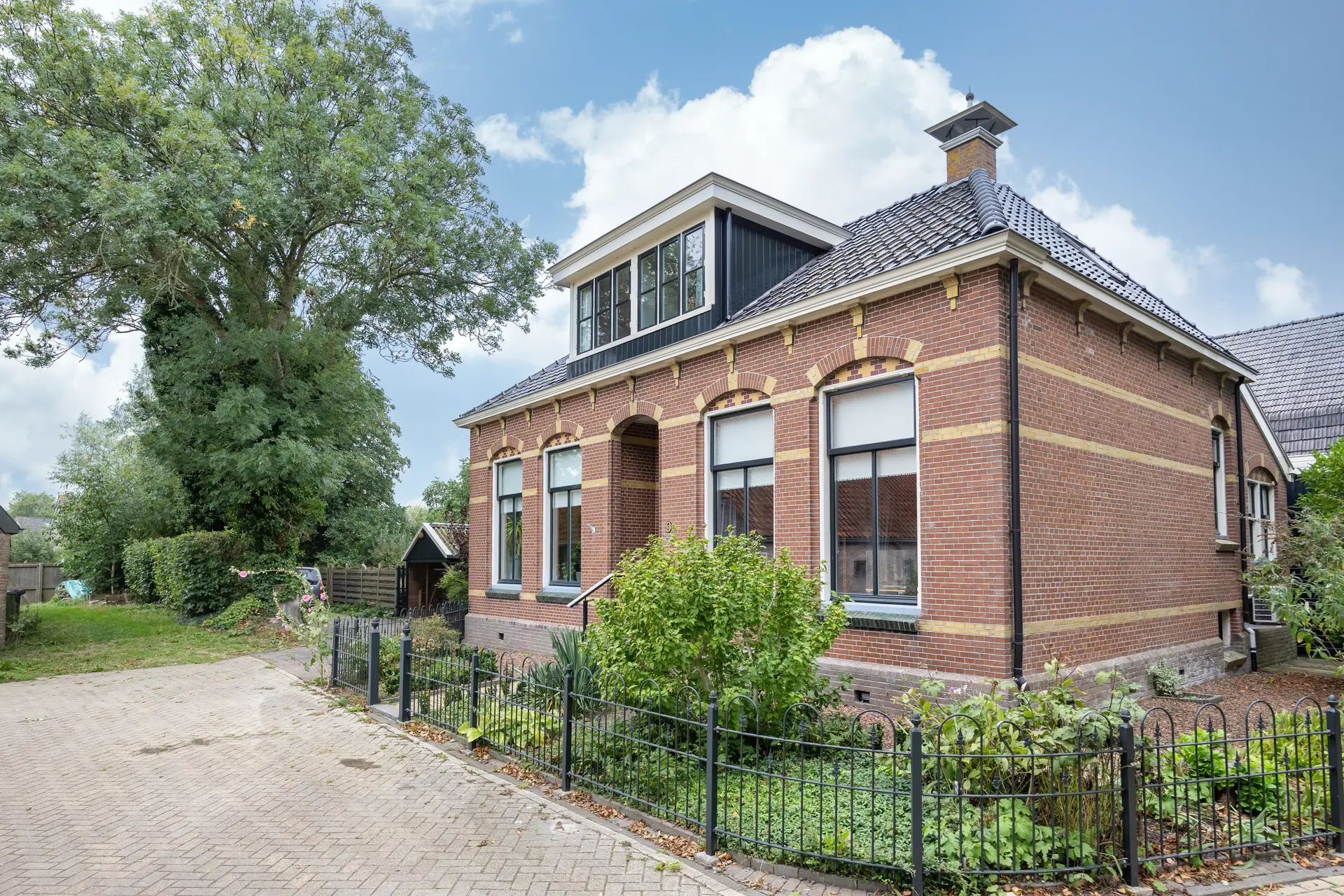 Schoolplein 9, Witmarsum