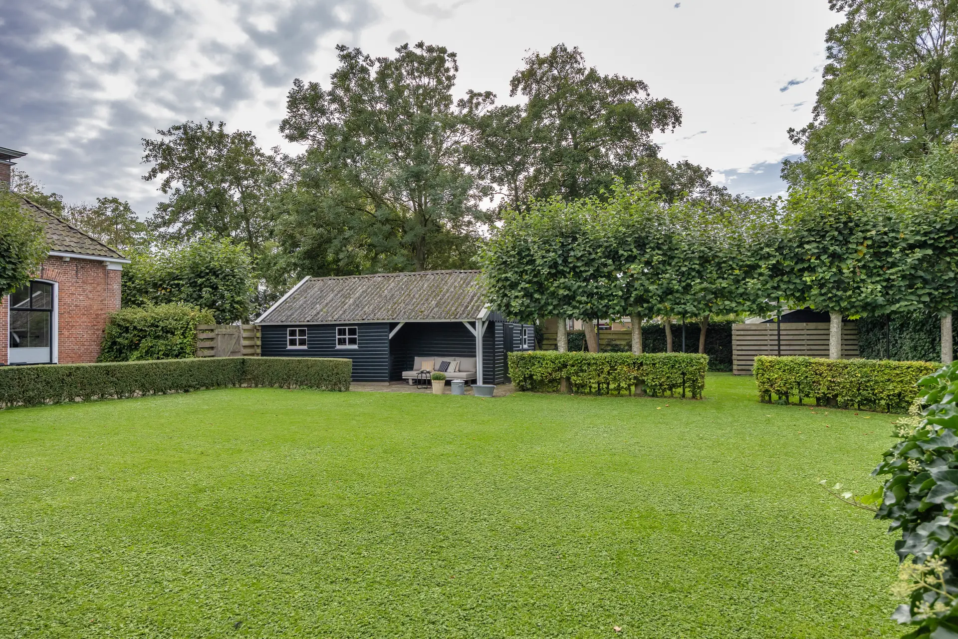 Schoolsingel 22, Arum