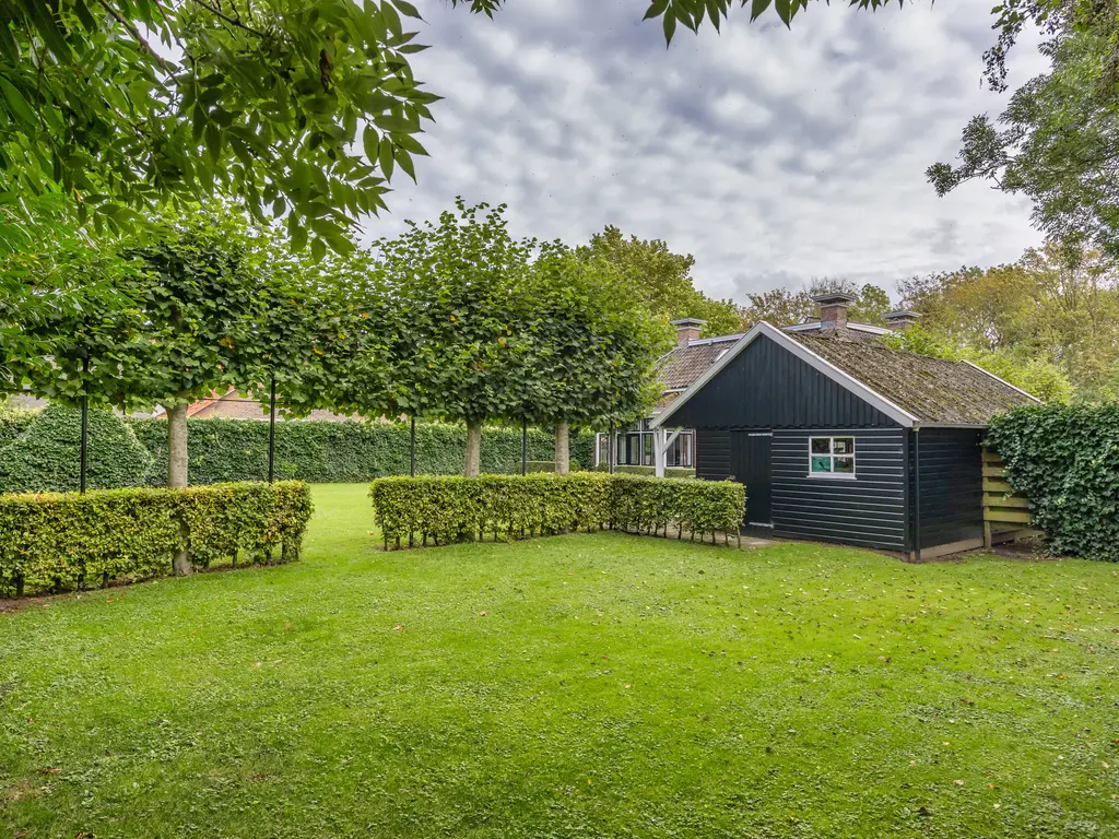 Schoolsingel 22, Arum