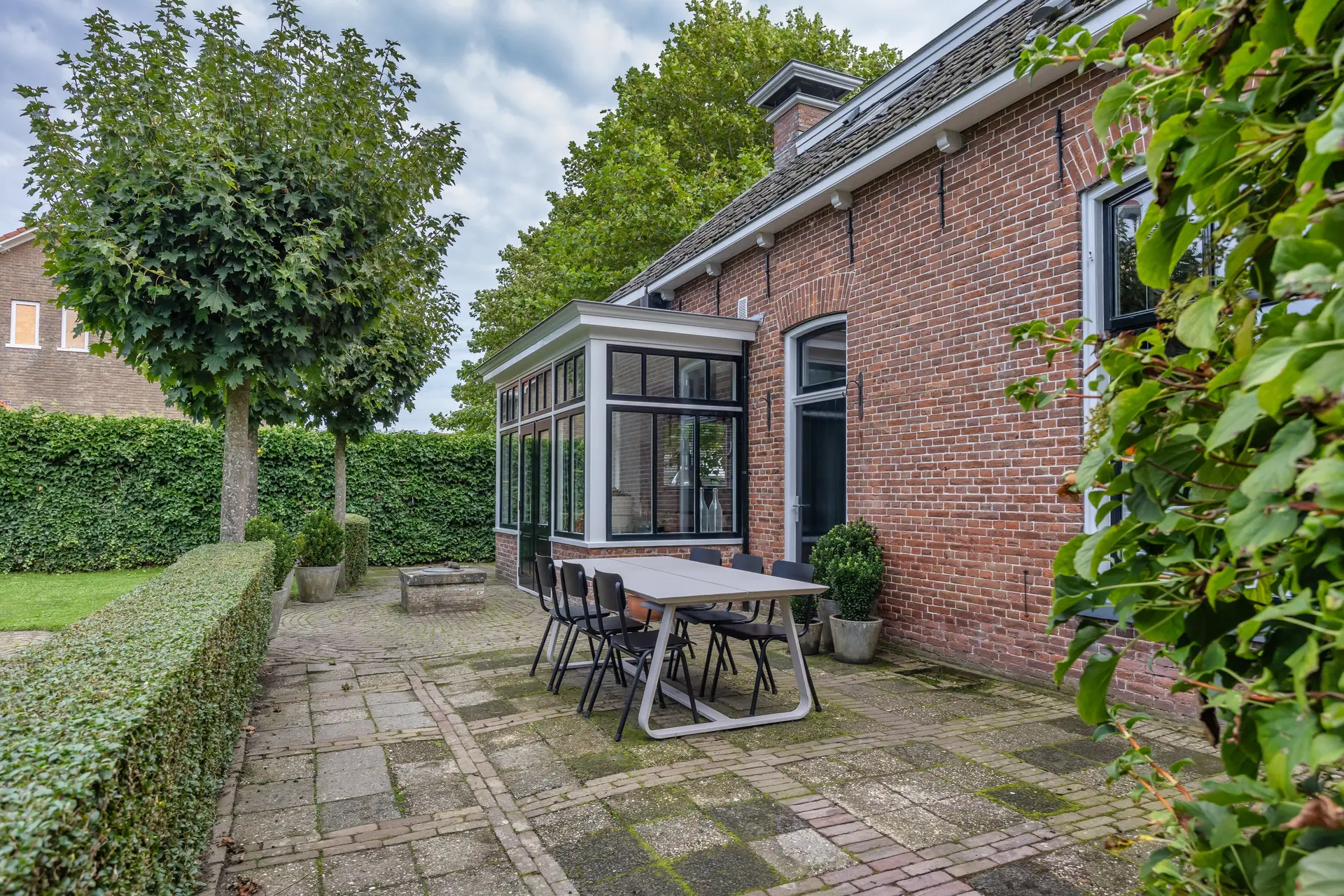 Schoolsingel 22, Arum