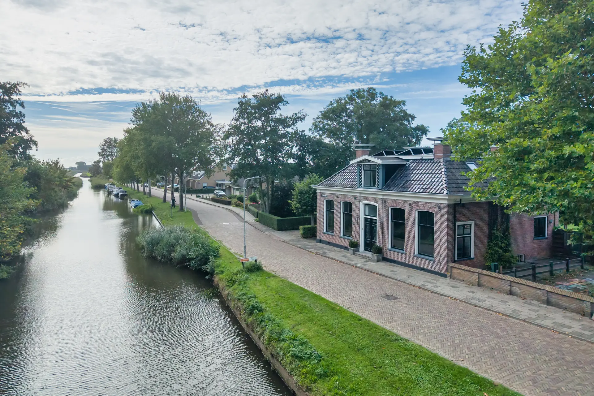 Schoolsingel 22, Arum