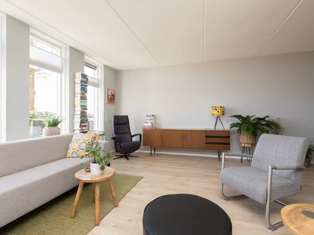 It Ferset 38, Makkum