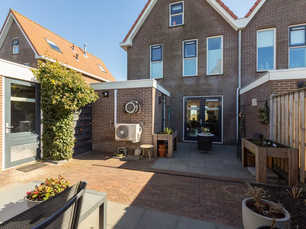 It Ferset 38, Makkum