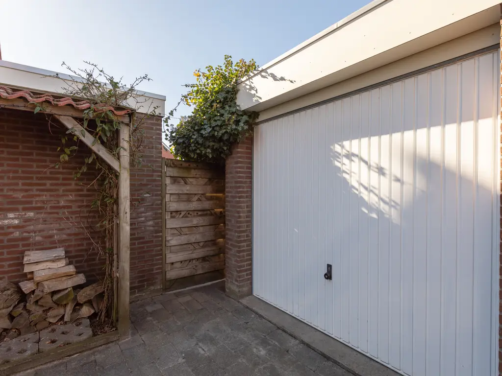 It Ferset 38, Makkum