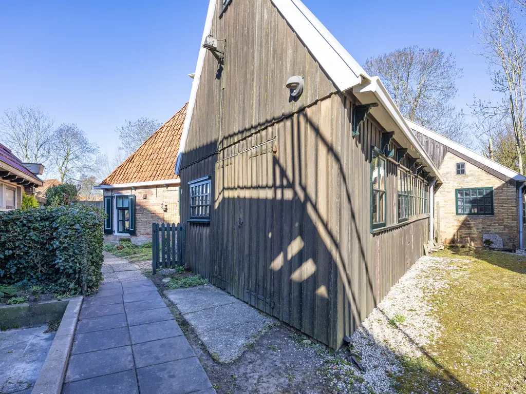 Zuiderlaan 8, Schraard