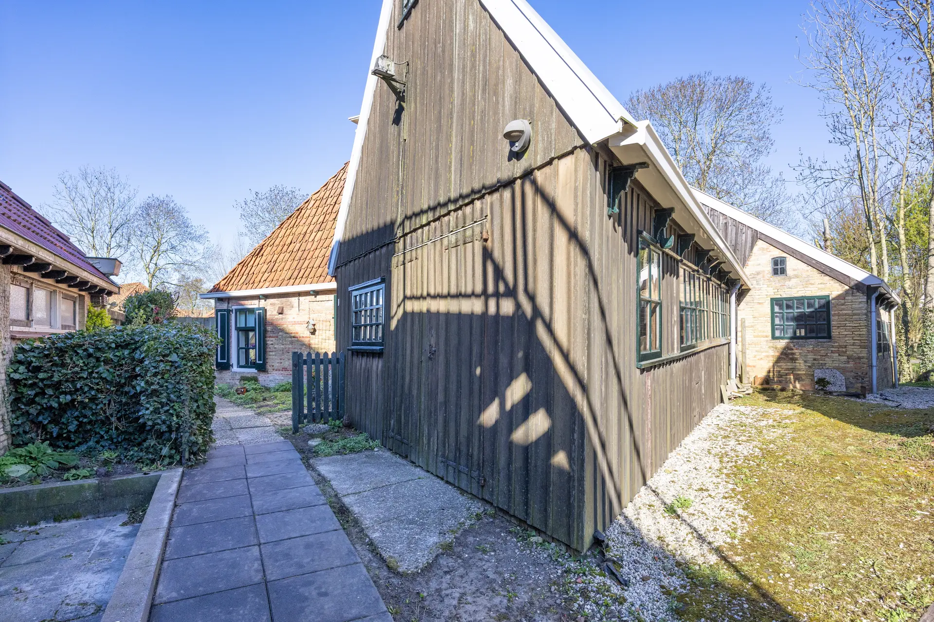 Zuiderlaan 8, Schraard