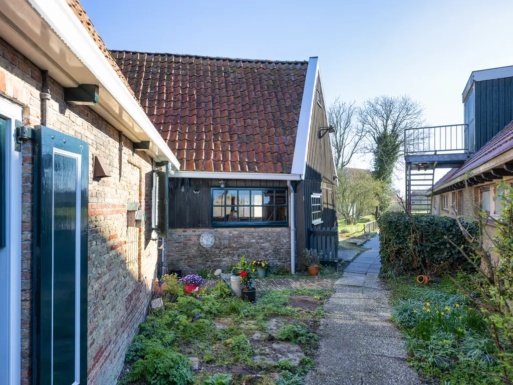 Zuiderlaan 8, Schraard