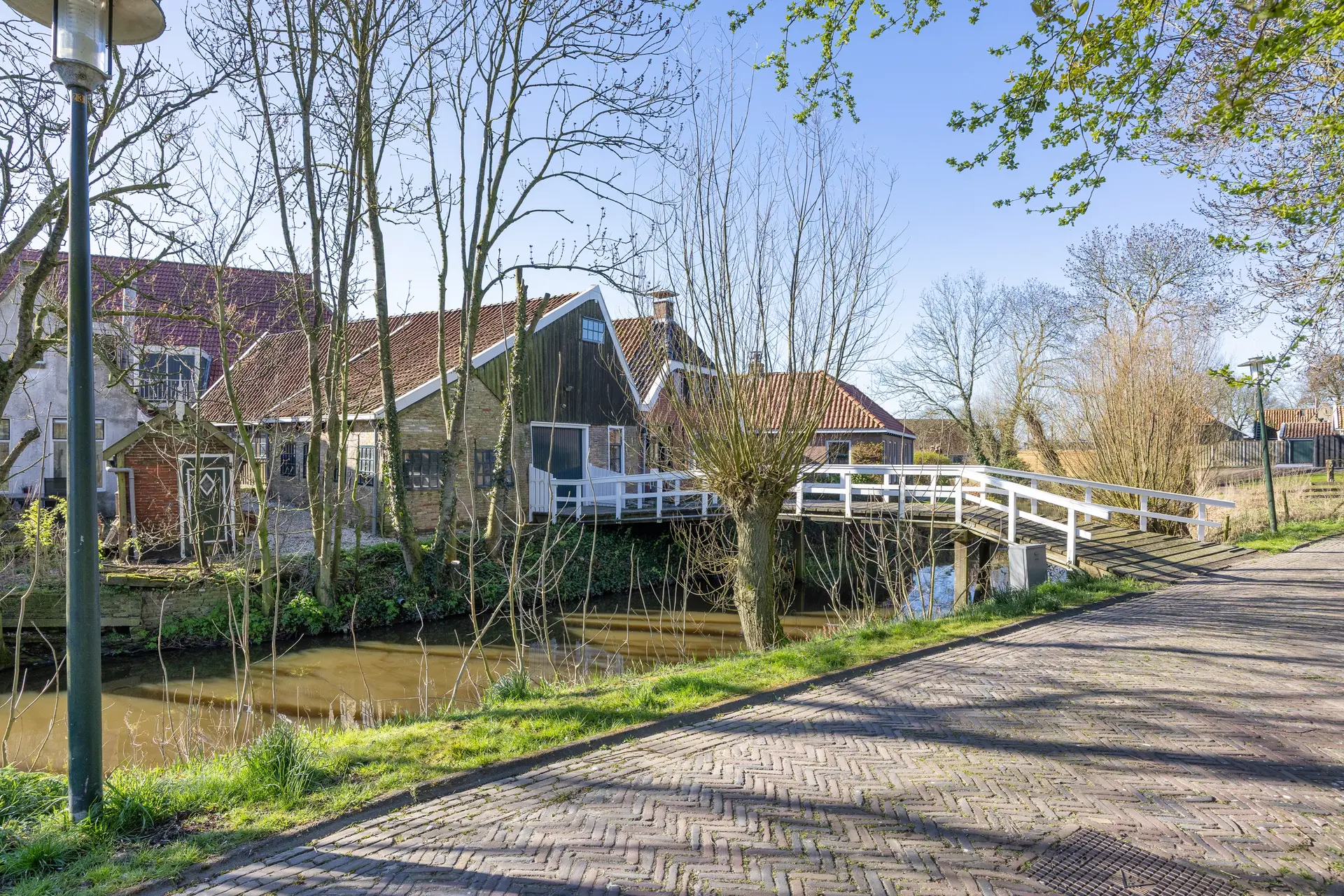 Zuiderlaan 8, Schraard