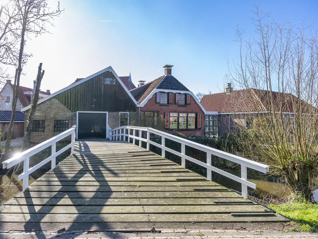 Zuiderlaan 8, Schraard