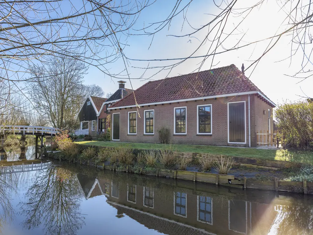 Zuiderlaan 8, Schraard
