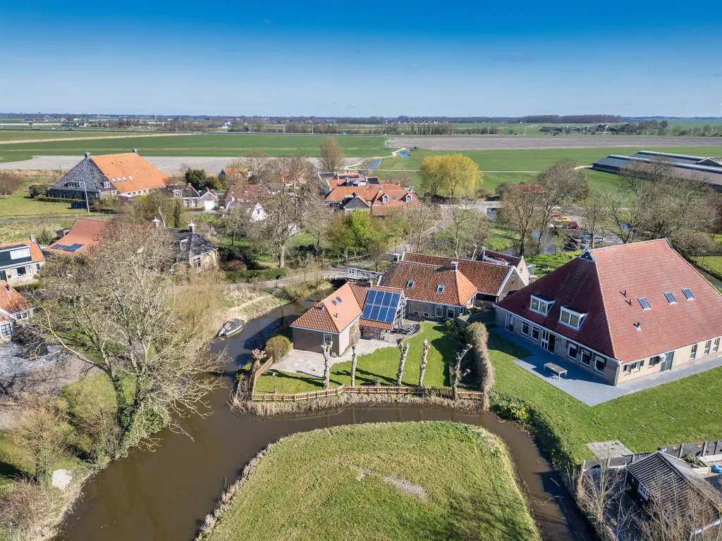 Zuiderlaan 8, Schraard