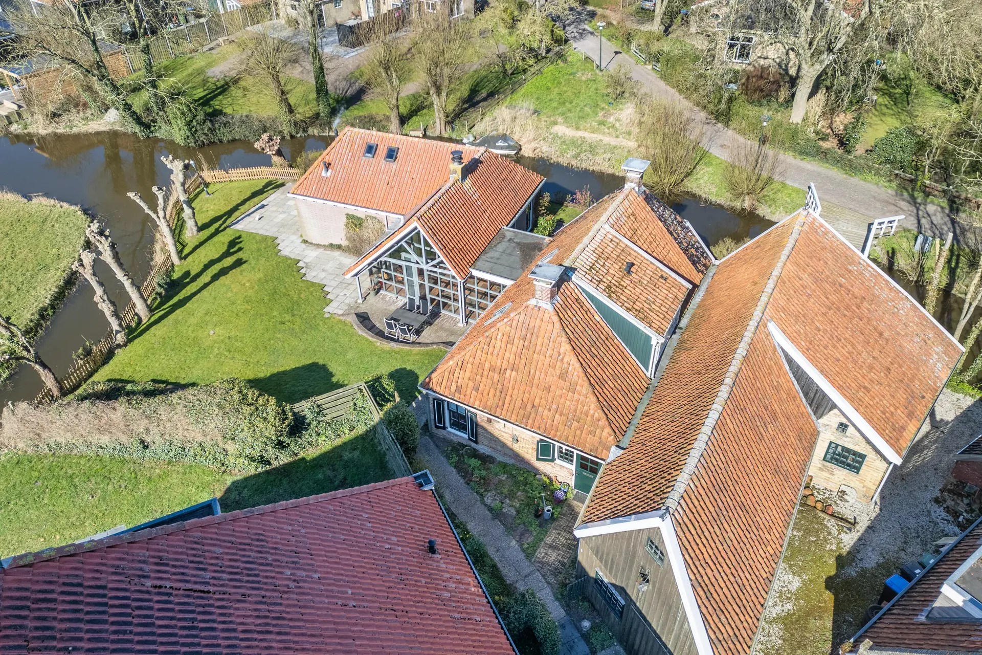 Zuiderlaan 8, Schraard