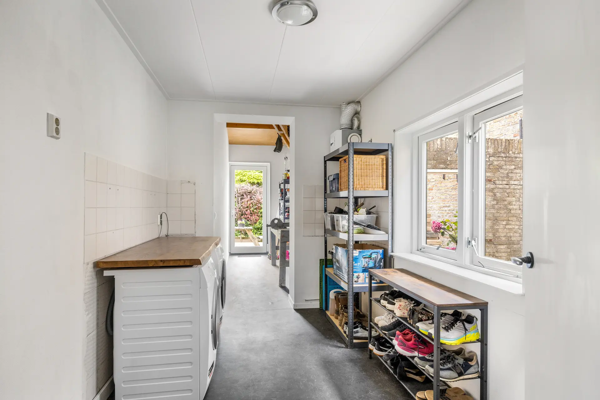 Franekerkade 17, Arum