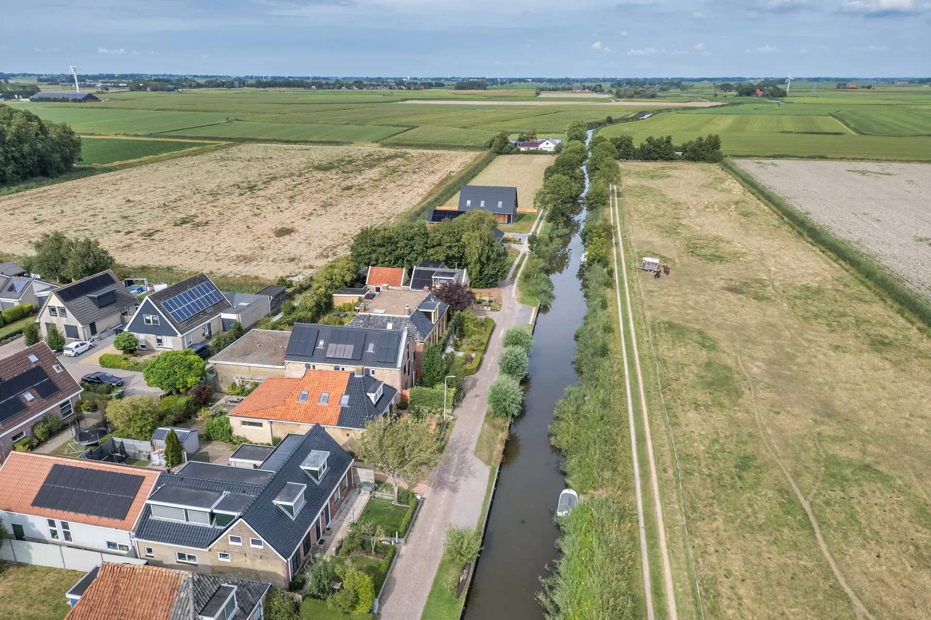 Franekerkade 17, Arum