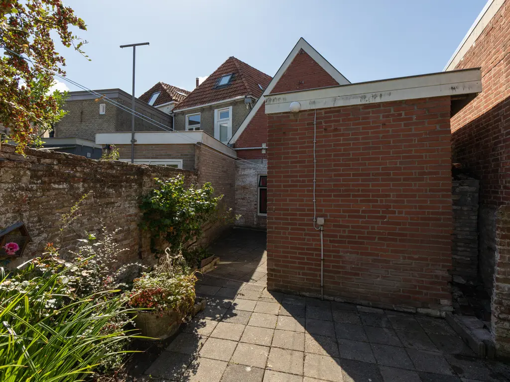 Achter De Smeden 10, Bolsward