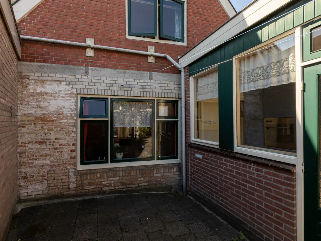 Achter De Smeden 10, Bolsward