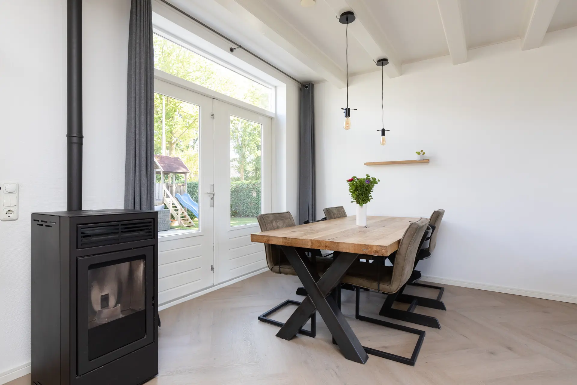Tjalkstraat 2, Makkum
