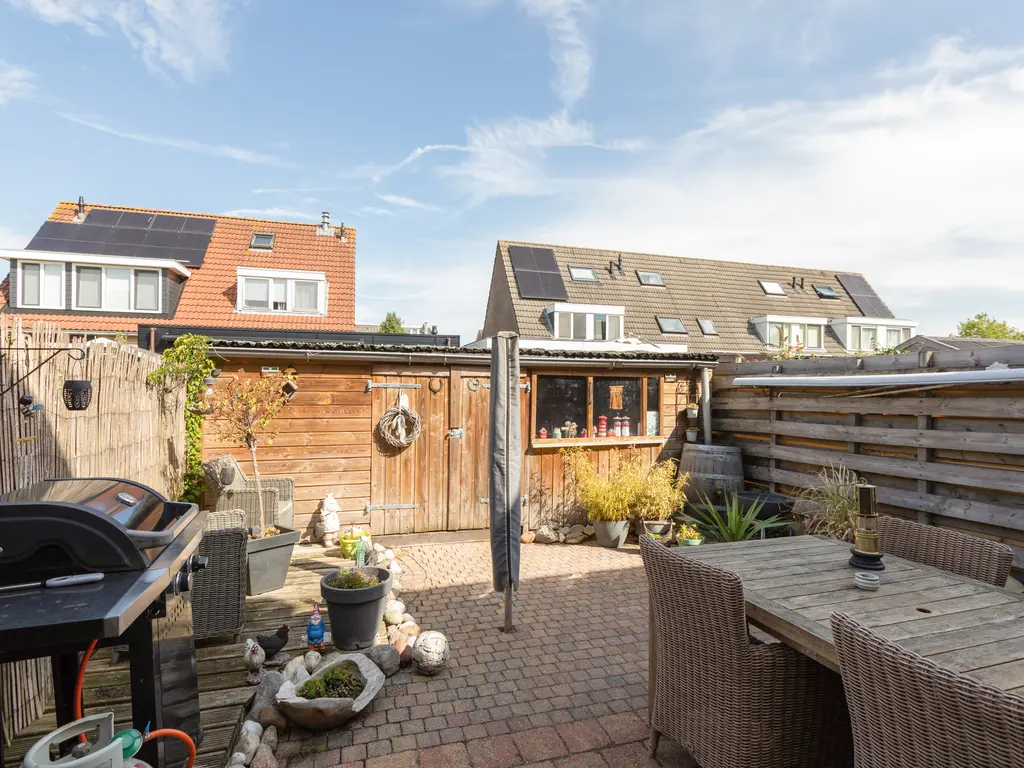 Wilgeroosje 58, Sneek