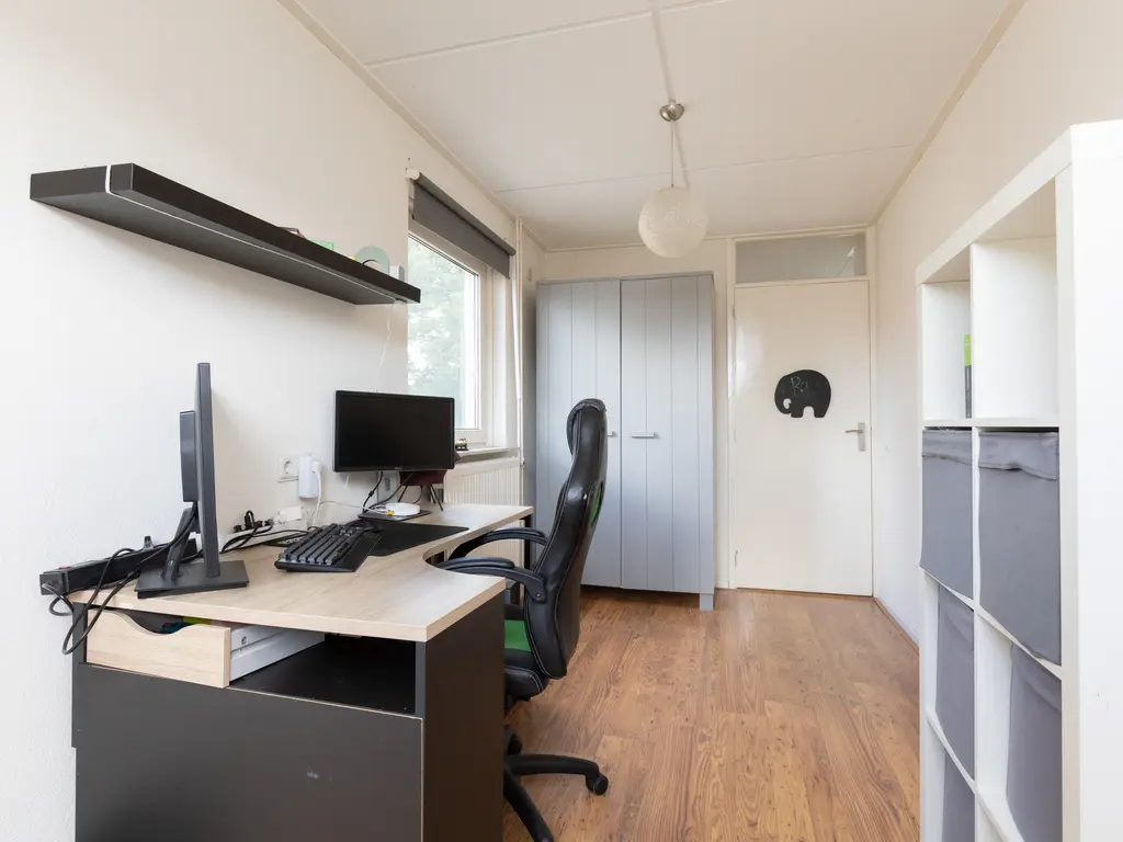 Lammert Scheltesstraat 23, Pingjum